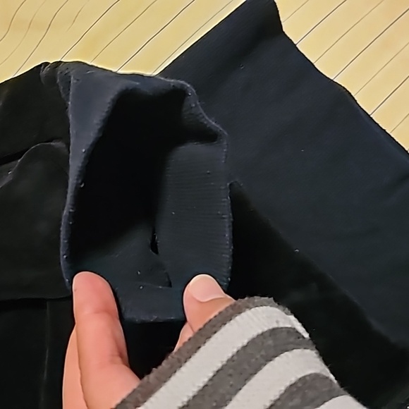 Calvin Klein Black Velour Jacket Size XL - Picture 8 of 12